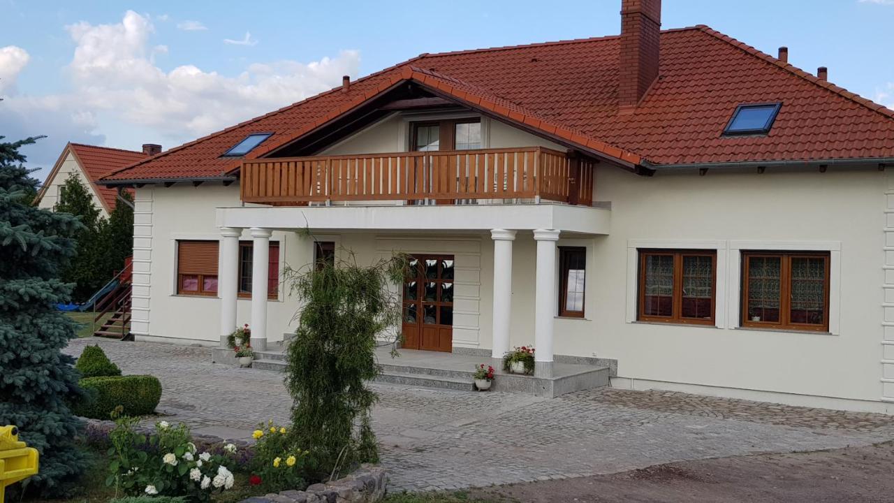 Willa Maria Łagów Exteriör bild